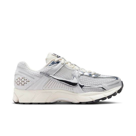 Nike Air Zoom Vomero 5 'Chrome'