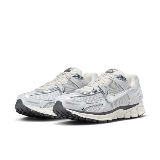 Nike Air Zoom Vomero 5 'Chrome'