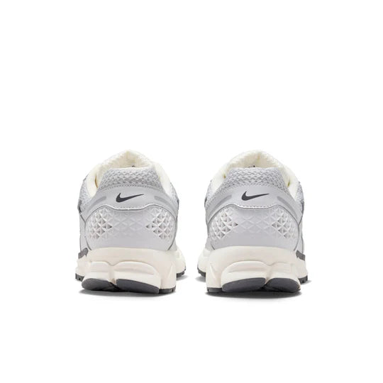 Nike Air Zoom Vomero 5 'Chrome'