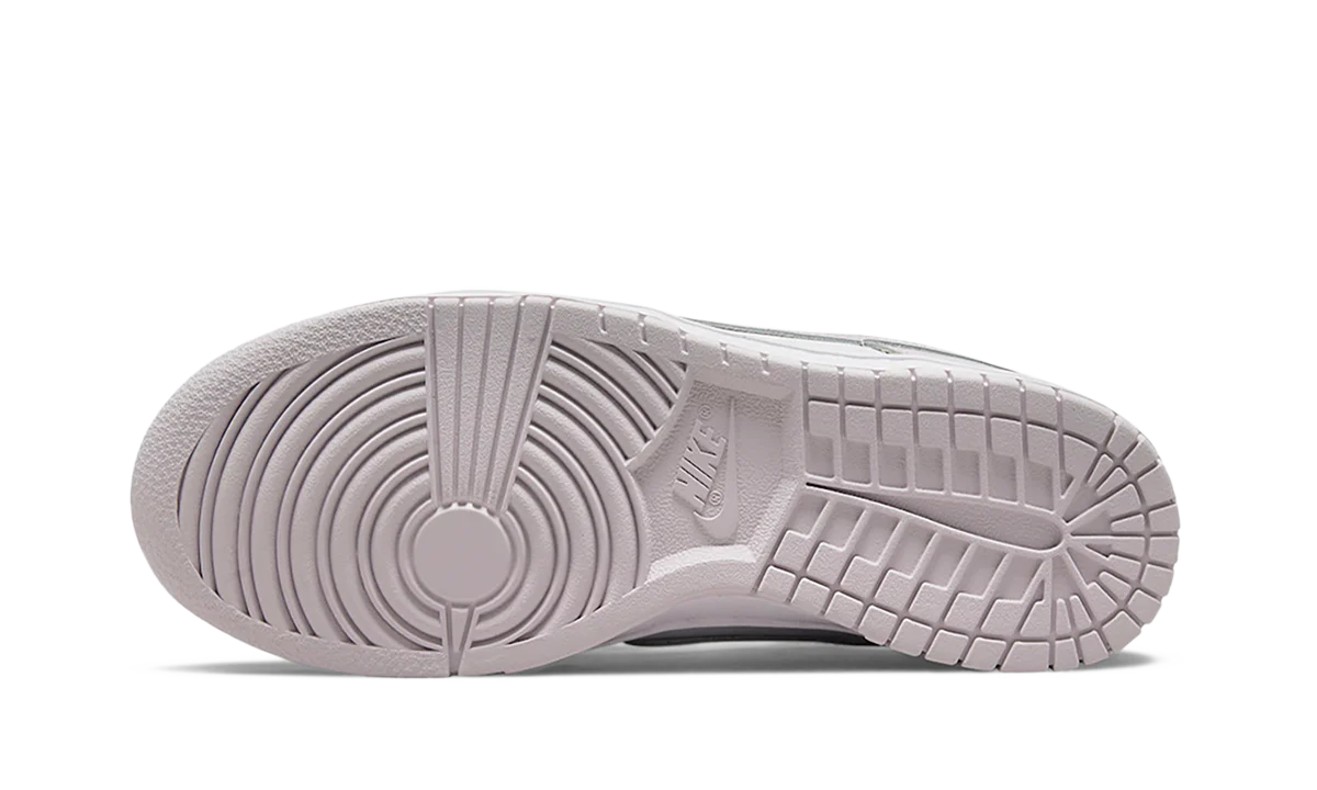 Nike Dunk Low 'Light Violet'