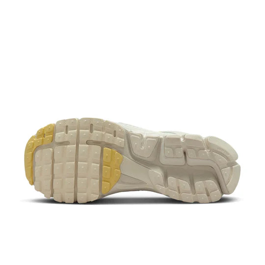 Nike Air Zoom Vomero 5 'Sail Soft Yellow'