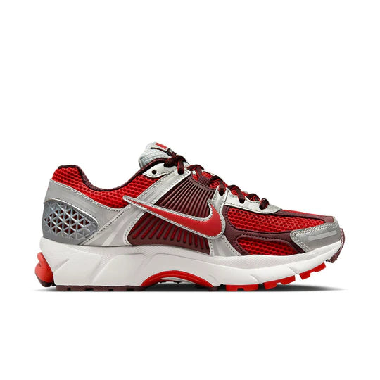 Air Zoom Vomero 5 'Mystic Red'