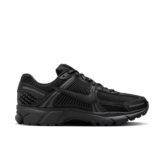 Nike Air Zoom Vomero 5 'Triple Black'