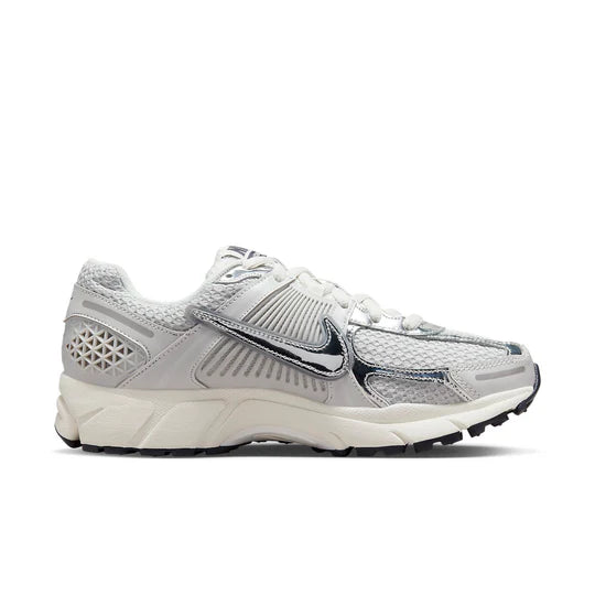 Nike Air Zoom Vomero 5 'Photon Dust Metallic Silver'