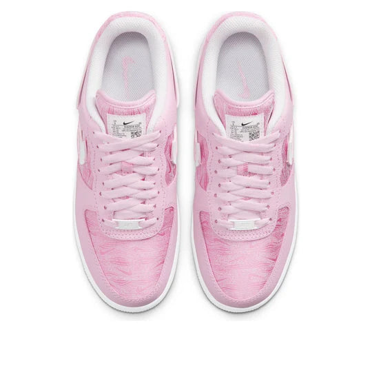 AIR FORCE 1 LOW LXX 'PINK FOAM'