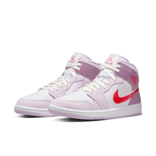 Air Jordan 1 Mid 'Valentine's Day'