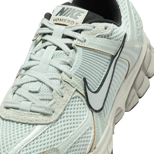 Nike Air Zoom Vomero 5 'Light Silver Chrome'