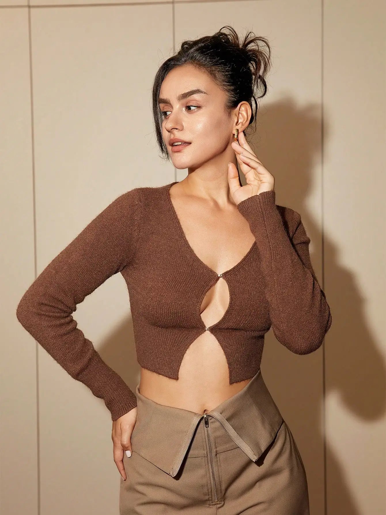 Lee knit sweater hollow-out button long-sleeved top