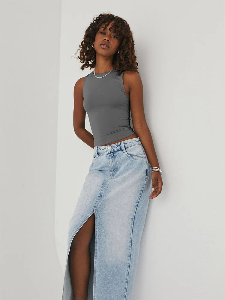 Sorina Sleeveless Tight Bottomed Shirt With Round Neck Racerback Top
