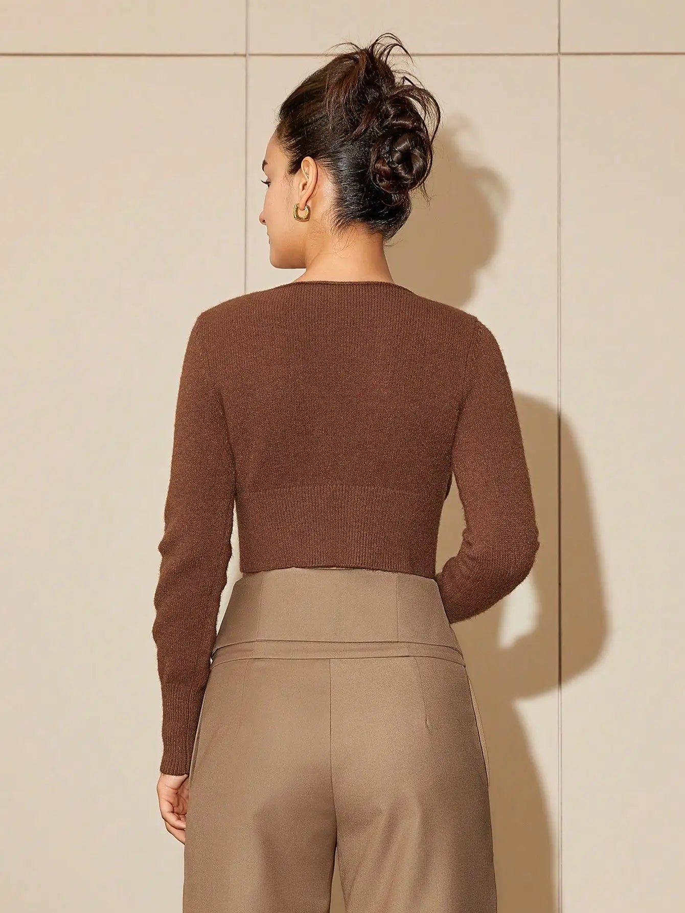 Lee knit sweater hollow-out button long-sleeved top