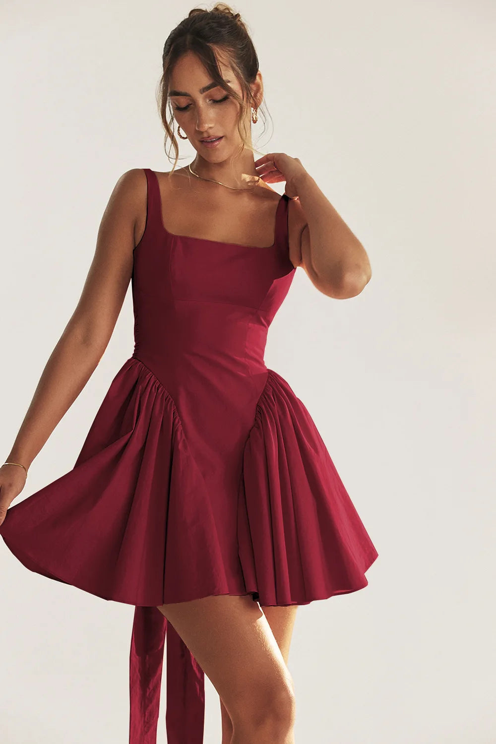 Aura Elegant Sleeveless Backless Bow Mini