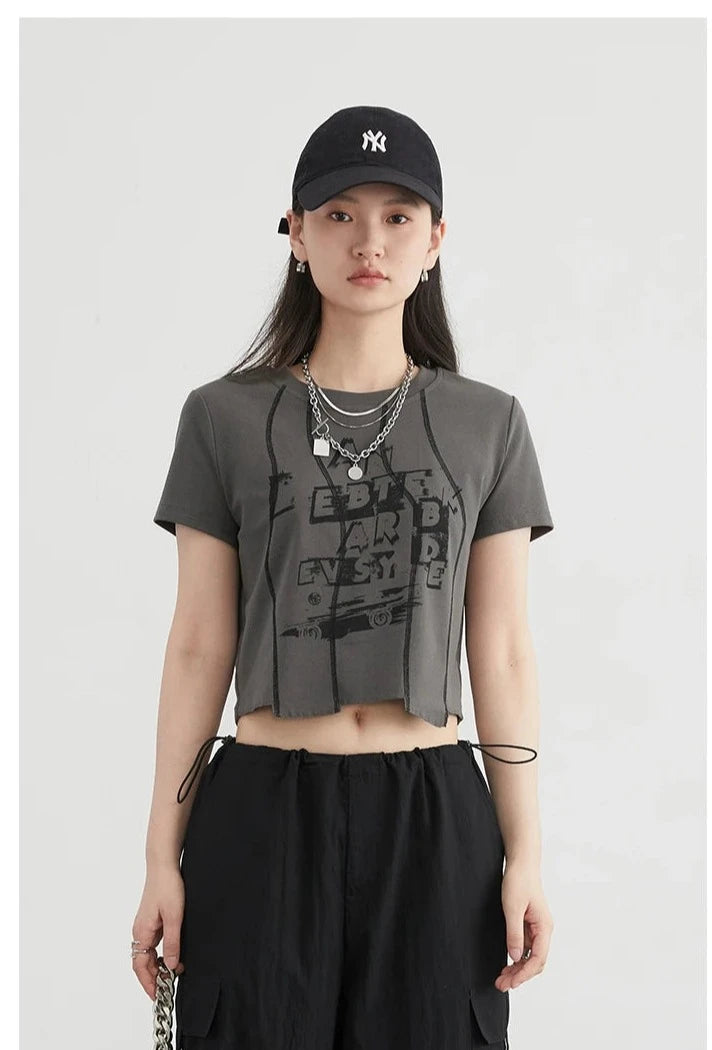 Elsy Slim Irregular Segmentation Letter Printed Short Sleeved T-Shirt