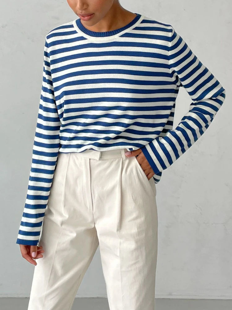 BC Knitted Stripe Loose Pullovers Warm Long-sleeved Round Neck Tops